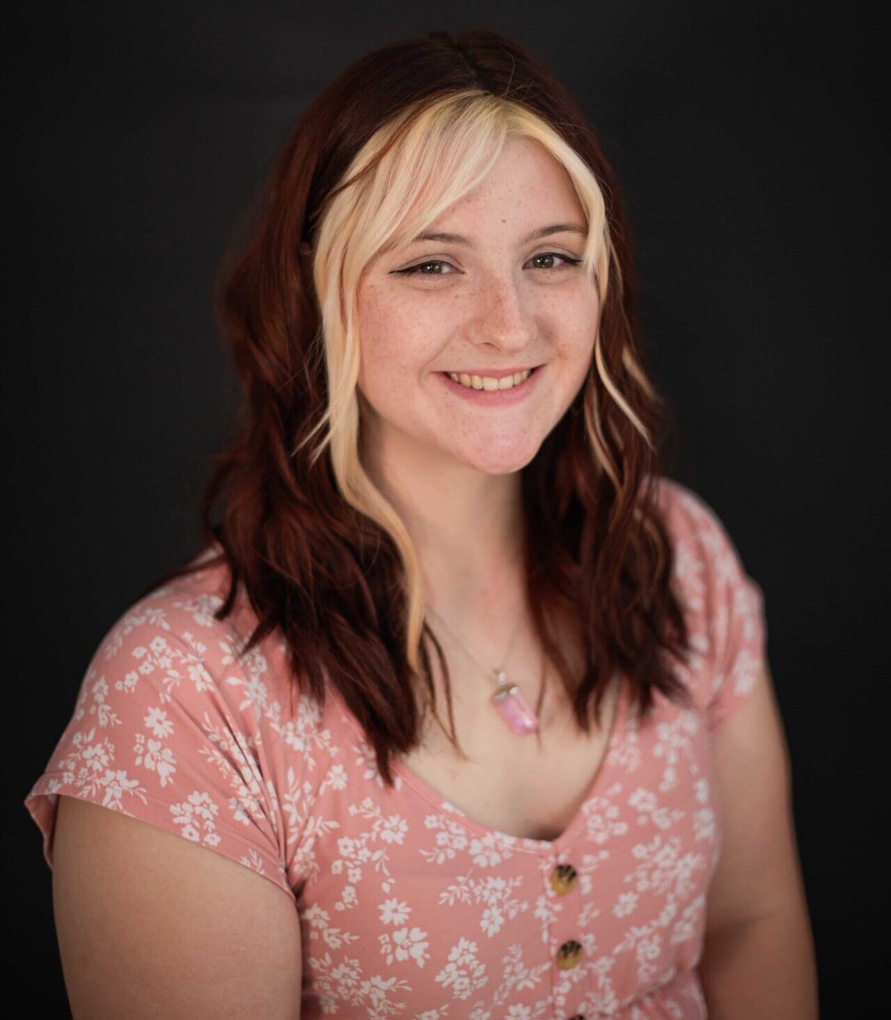 Lenora hair stylist columbus indiana blondies Lenora hair stylist columbus indiana blondies